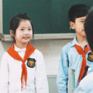 大胸女被c🔞黄㊙️COS
